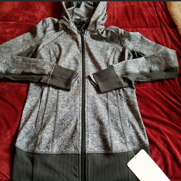 lululemon athletica Jackets & Blazers - NWOT lululemon practice jacket!